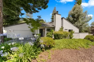 Photo #1: ML82012575 Listing 