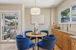 Photo #5: ML82012607 Listing