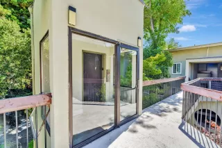 Photo #4: ML82012751 Listing 