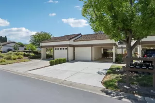 Photo #4: ML82012797 Listing 