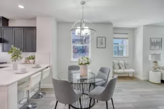 Photo #5: ML82012801 Listing 