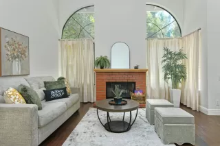 Photo #1: ML82012883 Listing 