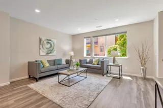 Photo #5: ML82012904 Listing 