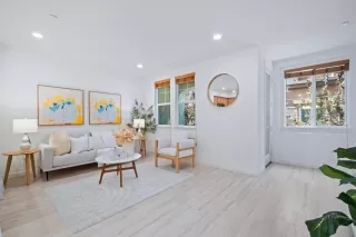 Photo #2: ML82012971 Listing 