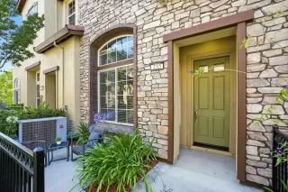 Photo #2: ML82012974 Listing 