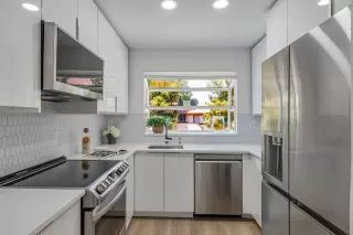 Photo #2: ML82012988 Listing