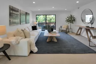 Photo #3: ML82013107 Listing 