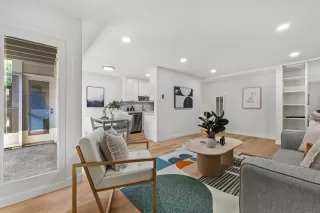 Photo #3: ML82013108 Listing 