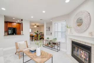 Photo #6: ML82013143 Listing 