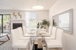 Photo #2: ML82013178 Listing 