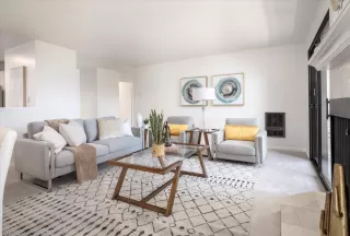 Photo #3: ML82013178 Listing 