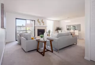 Photo #4: ML82013178 Listing 