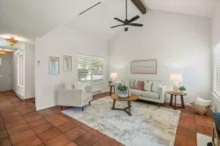 Photo #2: ML82013183 Listing