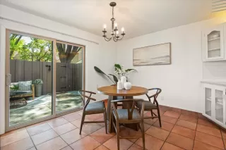 Photo #6: ML82013183 Listing