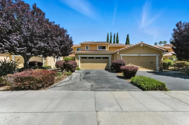 MLS: ML82013192 Condo For Sale