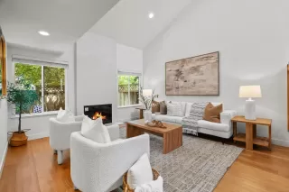 Photo #5: ML82013369 Listing