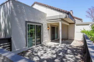 Photo #4: ML82013509 Listing 