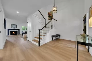 Photo #6: ML82013522 Listing 