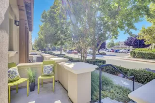 Photo #4: ML82013581 Listing