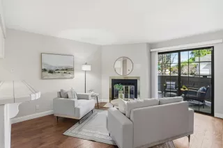 Photo #3: ML82013597 Listing 