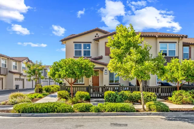 MLS: ML82013607 Condo For Sale