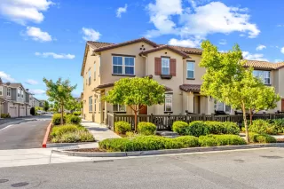 Photo #2: ML82013607 Listing 