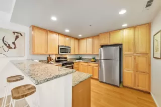 Photo #3: ML82013644 Listing 