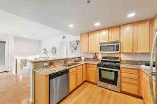 Photo #6: ML82013644 Listing 