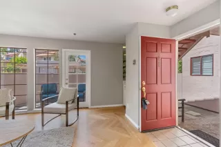 Photo #6: ML82013710 Listing 