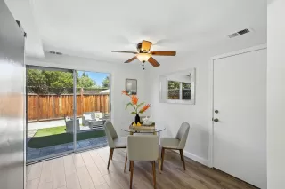 Photo #5: ML82013712 Listing 