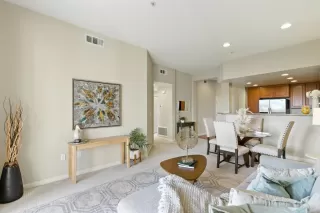 Photo #3: ML82013817 Listing