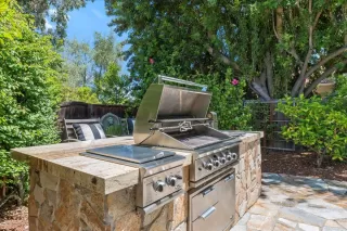 Photo #4: ML82013836 Listing 