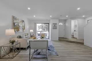 Photo #5: ML82013888 Listing 