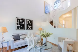 Photo #1: ML82013934 Listing 