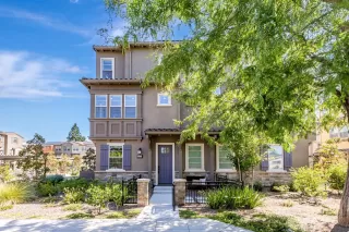 Photo #2: ML82013939 Listing 