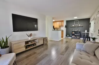 Photo #5: ML82013964 Listing