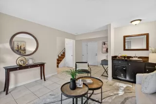 Photo #6: ML82013974 Listing 