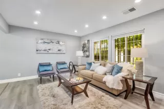 Photo #1: ML82014005 Listing 