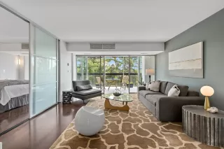 Photo #3: ML82014037 Listing