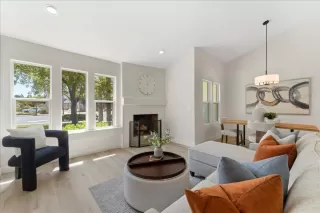 Photo #6: ML82014047 Listing 