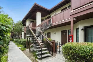 Photo #2: ML82014048 Listing