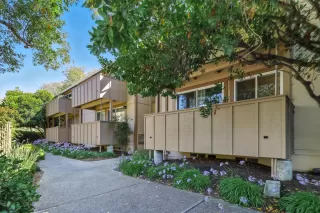 More Details about MLS # ML82014079 : 2452 W BAYSHORE RD UNIT 6