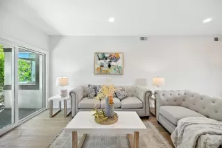 Photo #3: ML82014080 Listing 