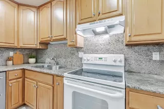 Photo #6: ML82014098 Listing 