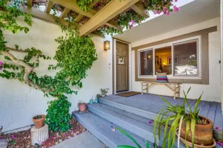 Photo #2: ML82014101 Listing 