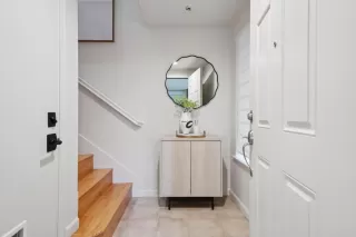 Photo #6: ML82014116 Listing 