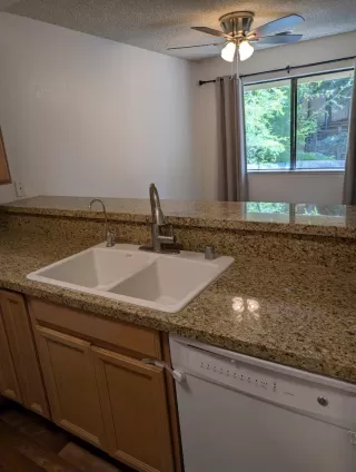 Photo #4: ML82014154 Listing 