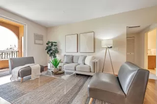 Photo #4: ML82014174 Listing