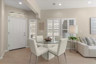 Photo #4: ML82014219 Listing