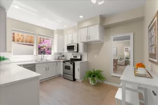 Photo #5: ML82014219 Listing